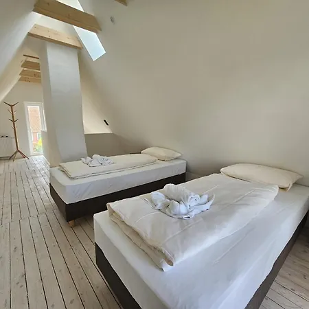 Kronhus Feriehus *